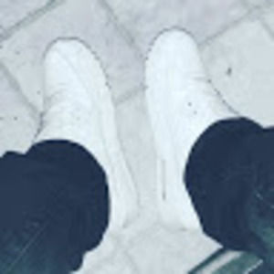 Meet your Posher, Eduardo